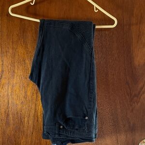 Classic Black Skinny Jeans for Men